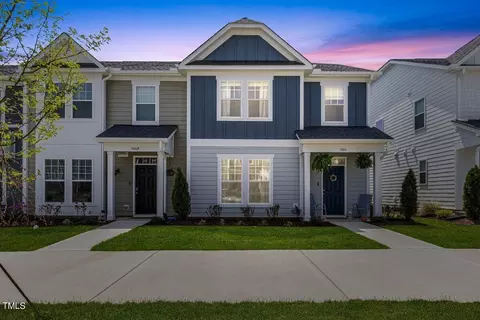 5011 Crescent Square Street St #2424, Raleigh, NC 27616