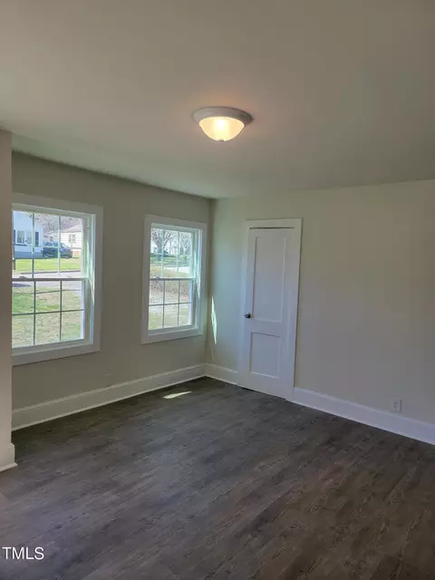 1250 Pointer St, Roxboro, NC 27573 photo 4