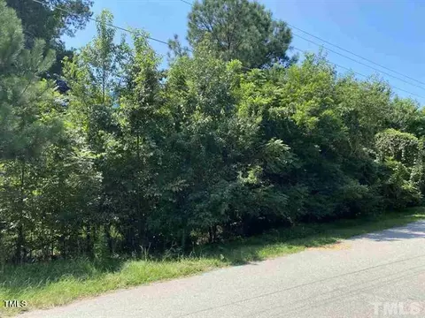 00 W W Maple Ave, Holly Springs, NC 27540