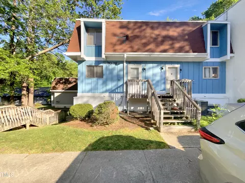 7038 Longstreet Dr #A, Raleigh, NC 27615