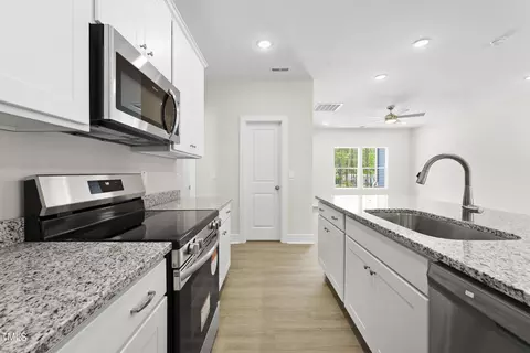 Kitchen - 55 Chester Ln, Middlesex, NC 27557 photo 2 of 8