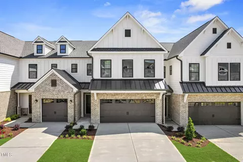 109 Periwinkle Pl #246, Clayton, NC 27527