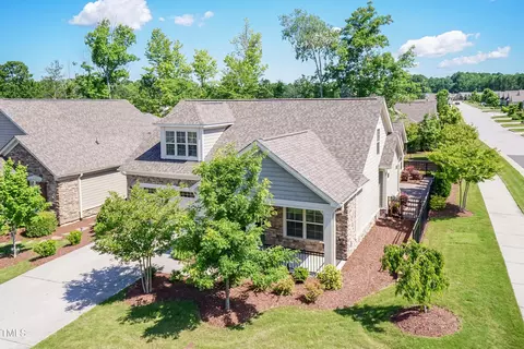 1412 Abbotsford Way, Cary, NC 27519