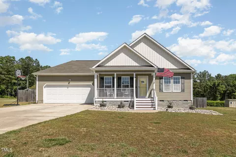 58 Weatherby Ct, Angier, NC 27501