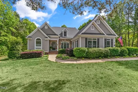 70 Pebble Creek Dr, Franklinton, NC 27525