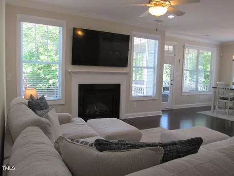 Living - 809 Conifer Forest Ln, Wake Forest, NC 27587 photo 2 of 4