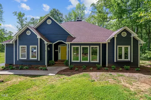 10113 Stallion Way, Bahama, NC 27503