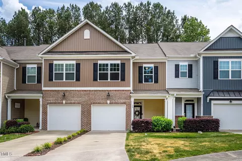 19 Grifton Pl, Durham, NC 27704