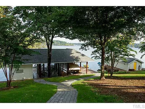 186 Munday Oakley Rd, Semora, NC 27343