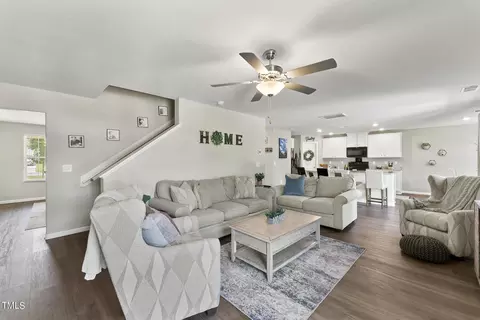 20 Doonbeg Dr, Fuquay Varina, NC 27526 photo 7