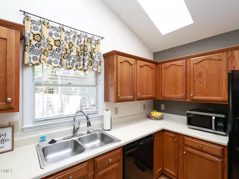 3620 Epperly Ct, Raleigh, NC 27616 photo 17