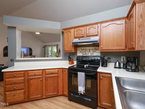 3620 Epperly Ct, Raleigh, NC 27616 photo 14
