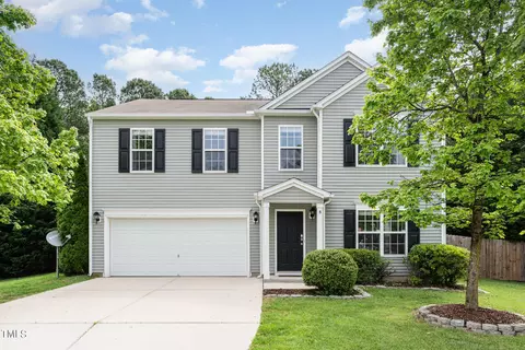 8 Beacon Pl, Durham, NC 27703 photo 1