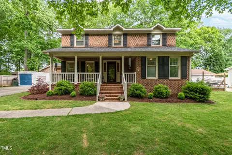 616 Clarion Dr, Durham, NC 27705 photo 3