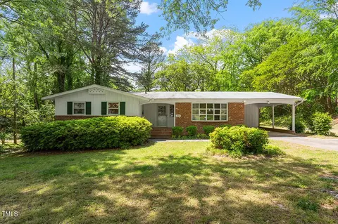 620 King Richard Rd, Raleigh, NC 27610