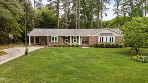 6401 Wrenwood Ave, Raleigh, NC 27607