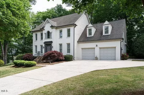102 Balzac Ct, Cary, NC 27511