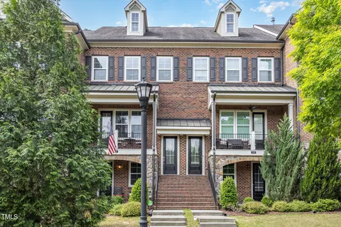 106 Penley Cir, Raleigh, NC 27609