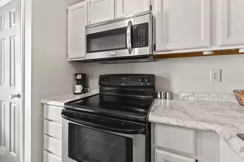 1932 Collier Dr, Durham, NC 27707 photo 9