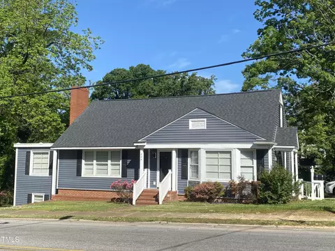 804 S Chestnut St, Henderson, NC 27536