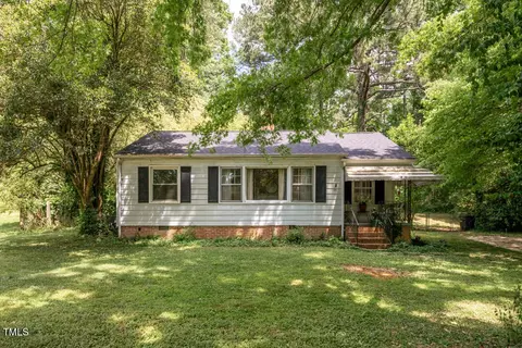 15 Meadowbrook Ave, Durham, NC 27712