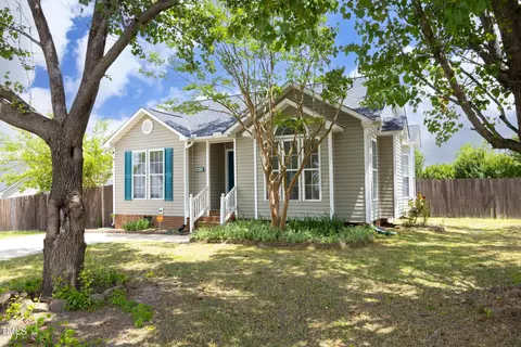 3821 Mackinac Island Ln, Raleigh, NC 27610