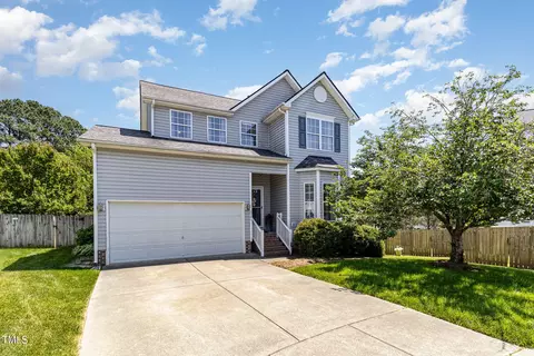 4701 Parr Vista Ct, Raleigh, NC 27612