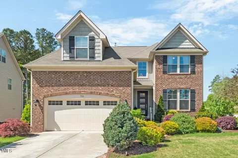 102 Mesquite Dr, Durham, NC 27703