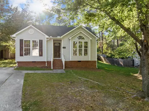 103 Agate Ct, Knightdale, NC 27545