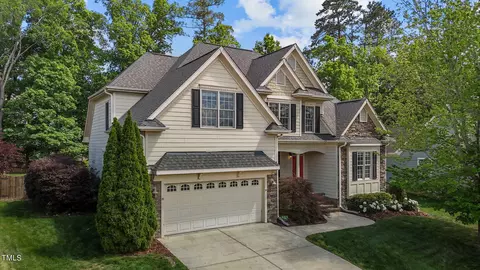 70 Knobhill Ln, Pittsboro, NC 27312