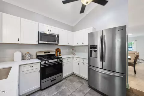 301 Bridgepath Dr, Cary, NC 27513 photo 8