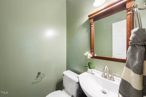 301 Bridgepath Dr, Cary, NC 27513 photo 12