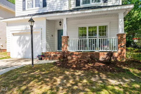 301 Bridgepath Dr, Cary, NC 27513 photo 2