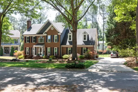 4920 Sun Lake Ct, Holly Springs, NC 27540