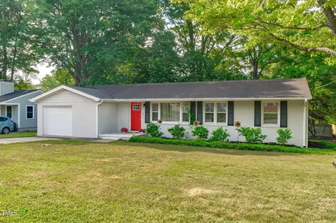 905 Wade Ave, Garner, NC 27529 photo 3