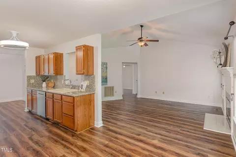 628 W Dunpatrick Pl, Wake Forest, NC 27587 photo 6