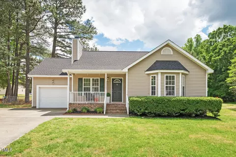 1090 Blackstone Dr, Creedmoor, NC 27522