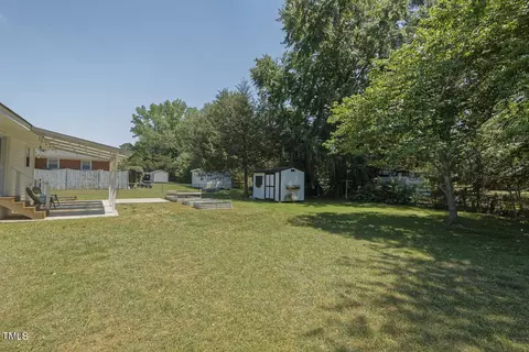311 Pace St, Smithfield, NC 27577 photo 36