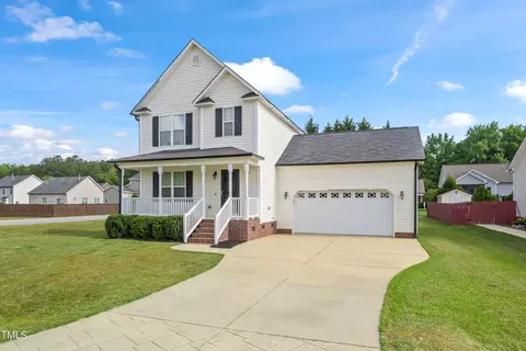 77 Jade St, Smithfield, NC 27577 photo 3