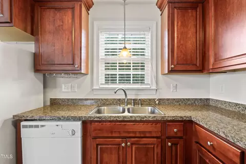 77 Jade St, Smithfield, NC 27577 photo 13