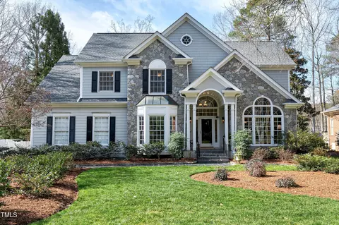 202 Whisperwood Dr, Cary, NC 27518