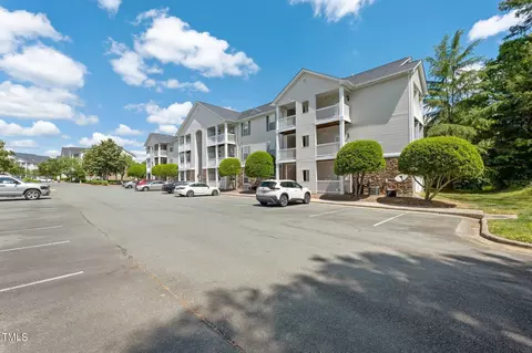 3010 Winston Dr #70, Burlington, NC 27215