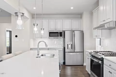 Kitchen - 504 Freedom Trail Dr, Willow Spring, NC 27592 photo 4 of 7