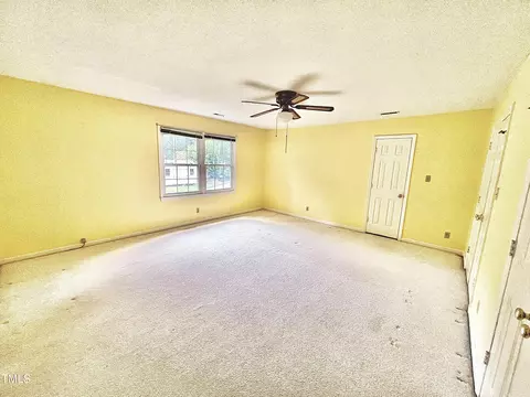 2016 Redding Ln, Durham, NC 27712 photo 24
