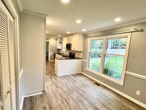 2016 Redding Ln, Durham, NC 27712 photo 7