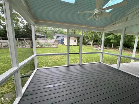 2016 Redding Ln, Durham, NC 27712 photo 4