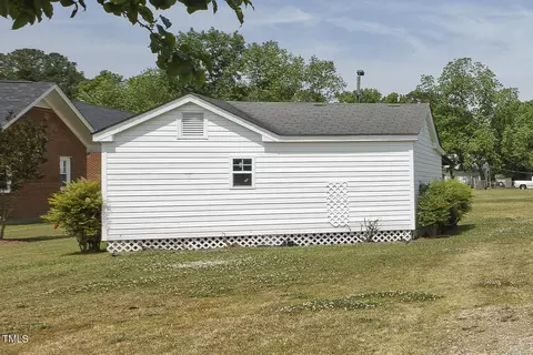 112 St Matthews Rd, Erwin, NC 28339 photo 16