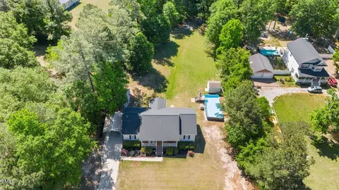 67 Gary Dr, Angier, NC 27501 photo 3
