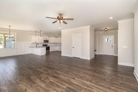 31 Tanseyleaf Dr, Smithfield, NC 27577 photo 9