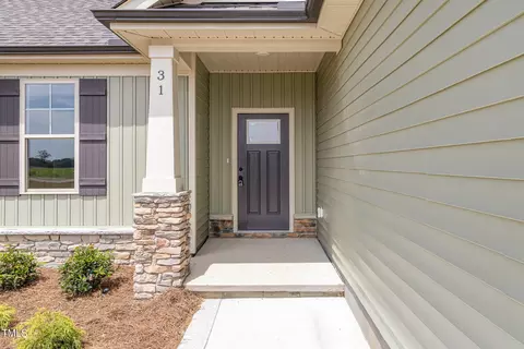 31 Tanseyleaf Dr, Smithfield, NC 27577 photo 4